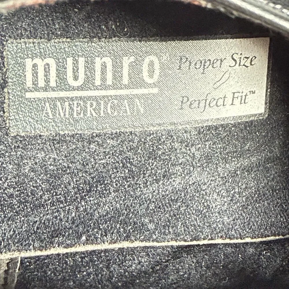 Munro American Black Leather Slip On Comfort Shoes Womens 7.5N Narrow USA